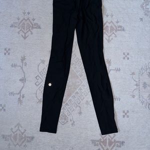 Lululemon fleece lined leggings size 2!